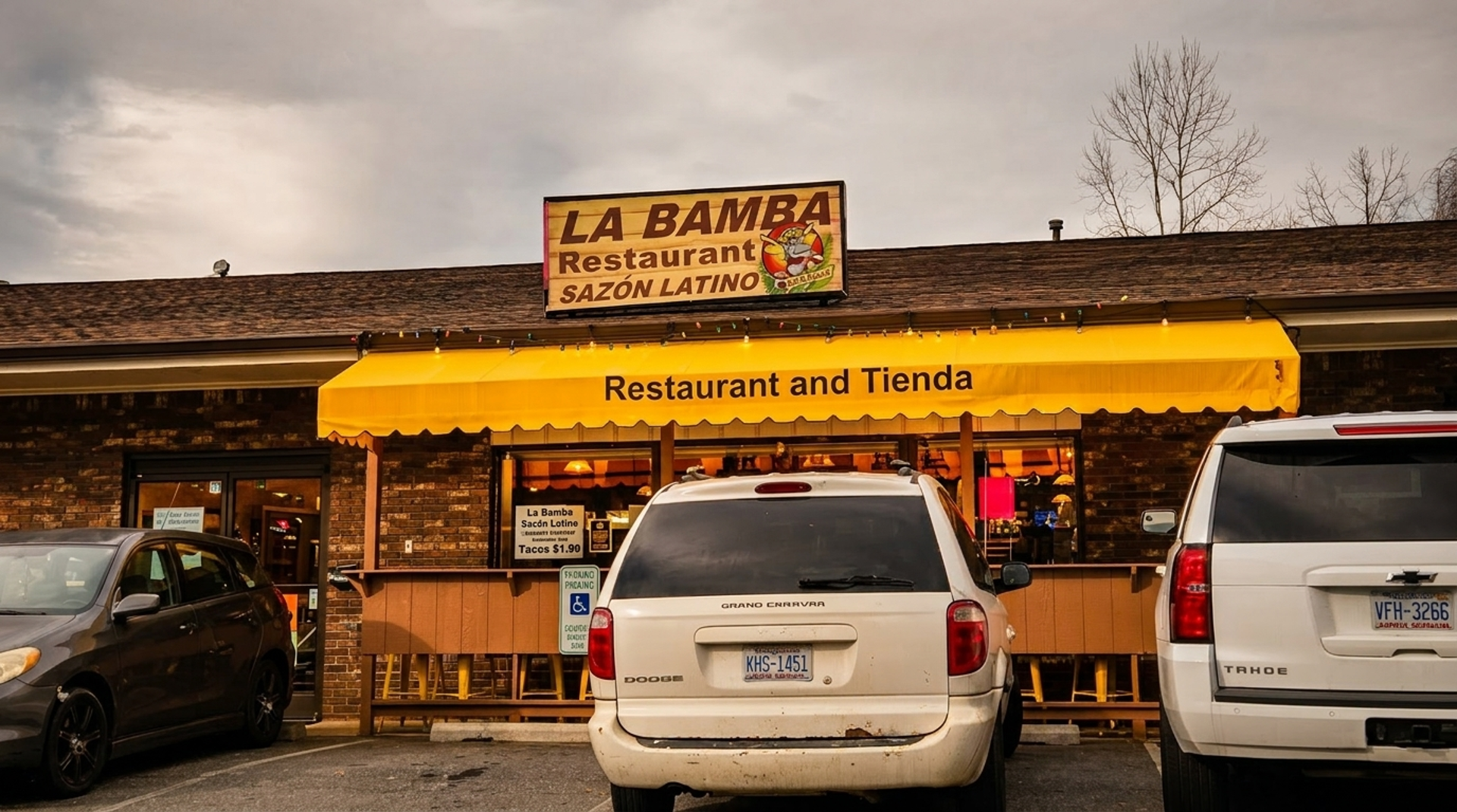 The tienda next door