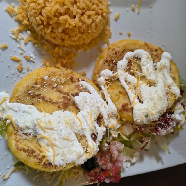 Arepas (Venezuela).